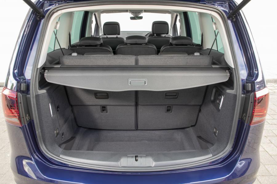 Багажник Seat Alhambra Xcellence (7N) 2018 года  (UK) (фото 5 из 40)